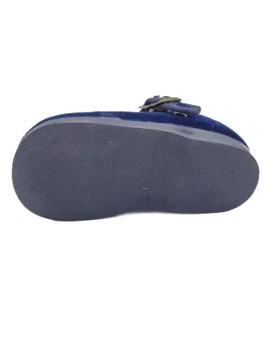 Mercedita para nina de terciopelo con hebilla