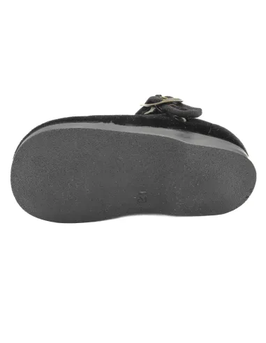 Mercedita para nina de terciopelo con hebilla