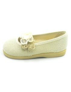 manoletina de lino con una flor de adorno 2