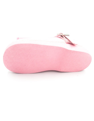 mercedita de lino para nina con un lazo en el empiene