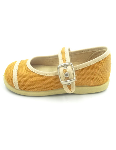 mercedita de lino con suela de goma