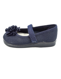 mercedita de lona para nina con una flor 2