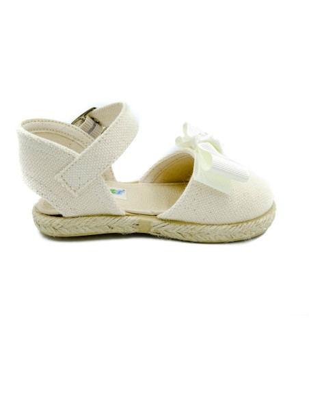 espartena de nina con cierre de hebilla