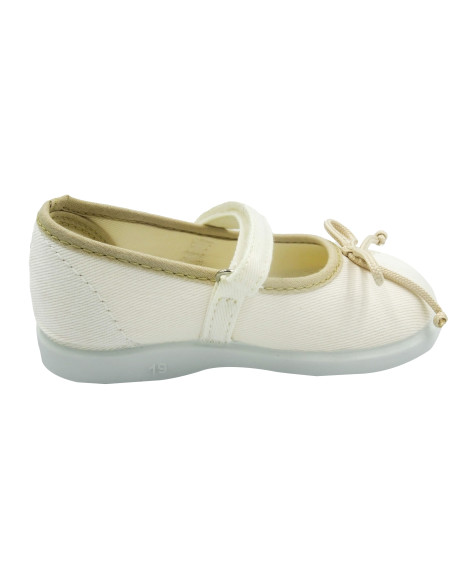 mercedita de tela con un lazo de bailarina para nina