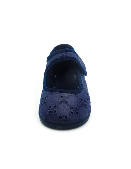 mercedita de tejido bordado para nina