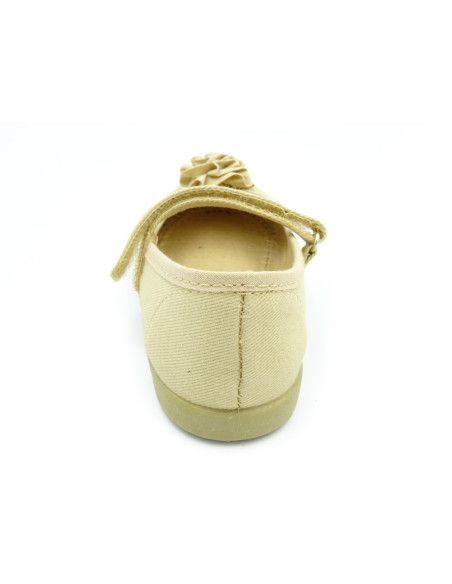 mercedita de tela con una mona para nina