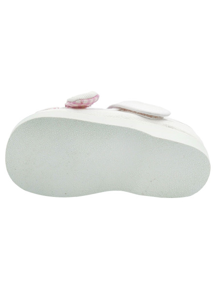 mercedita de tela para nina con un lazo de vichy en un lateral