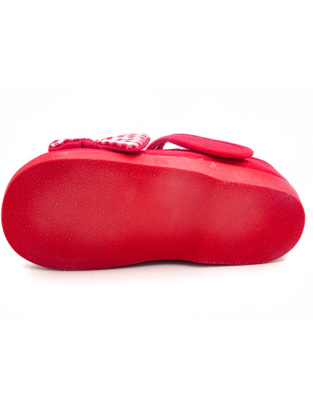 mercedita de tela para nina con un lazo de vichy en un lateral