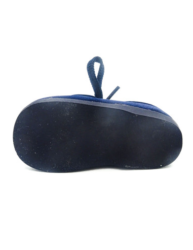 angelito de nina con tela con suela de goma antideslizante