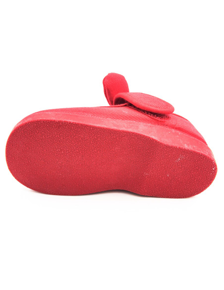 mercedita de tela para nina con un lazo de lona