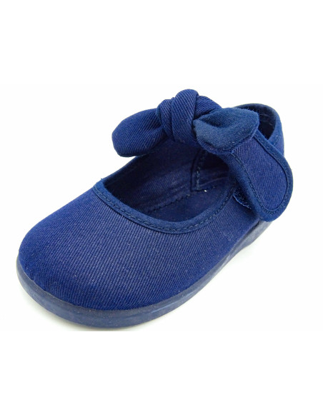 mercedita de tela para nina con un lazo de lona