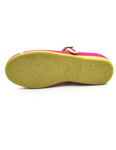 mercedita de lino para nina con cierre de hebilla