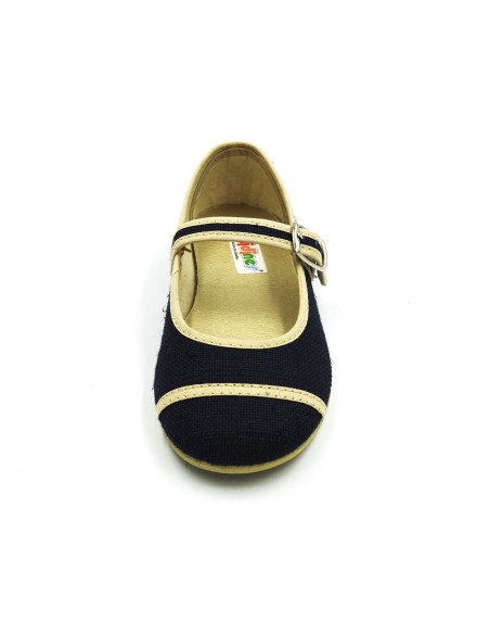 mercedita de lino para nina con cierre de hebilla