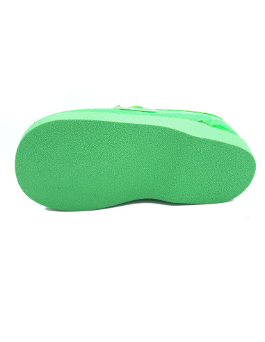 mocasin de tela fluorescente con suela de goma para nino