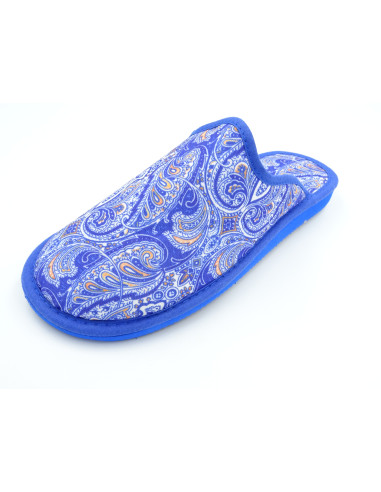 zapatilla de casa de chica con suela microporosa