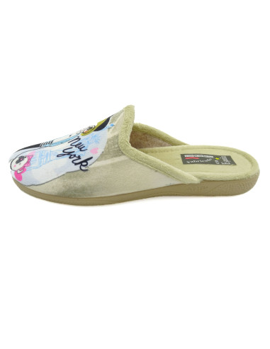 zapatilla de casa para senora con la suela de caucho