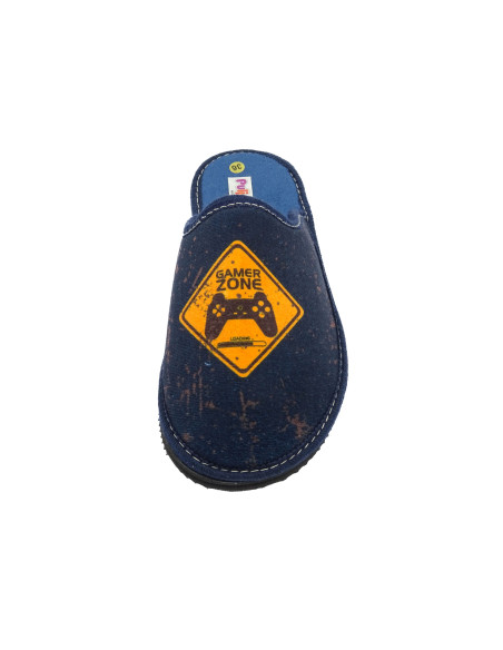 zapatilla de casa para chico con dibujo de mando
