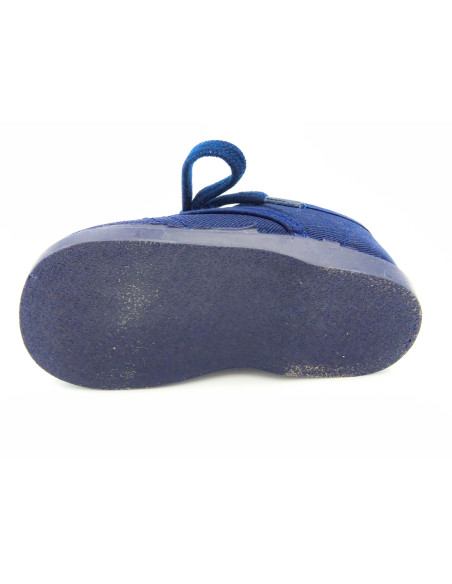 blucher de tela para nino con suela de goma y cordones al tono