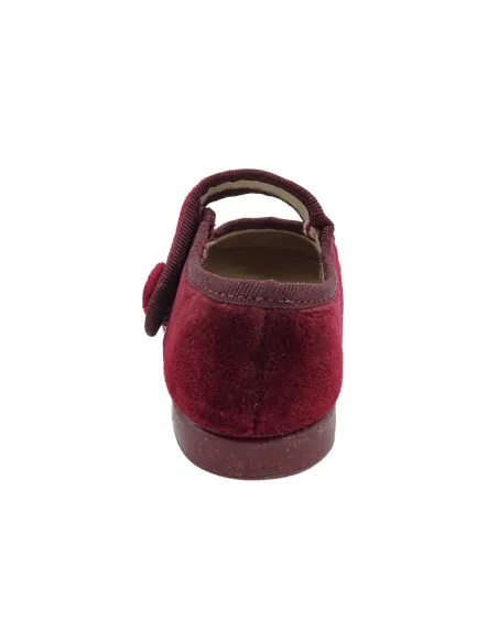 mercedita para nina con un boton de adorno