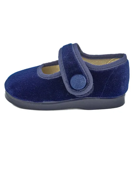 mercedita para nina con un boton de adorno