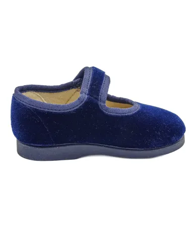 mercedita para nina con un boton de adorno