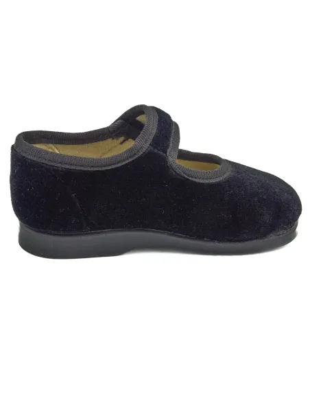 mercedita para nina con un boton de adorno