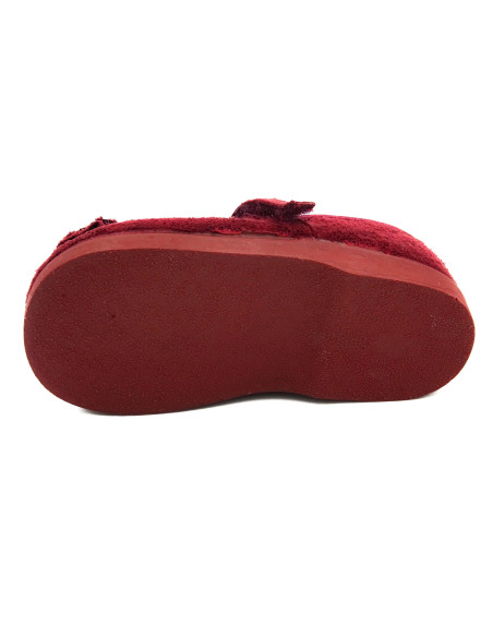 mercedita de nina con adorno de flor y suela de caucho