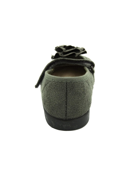 mercedita de nina con adorno de flor y suela de caucho