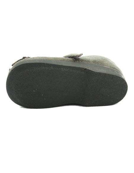 mercedita de nina con adorno de flor y suela de caucho