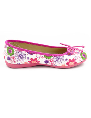 manoletina de tela con estampado de flores para nina