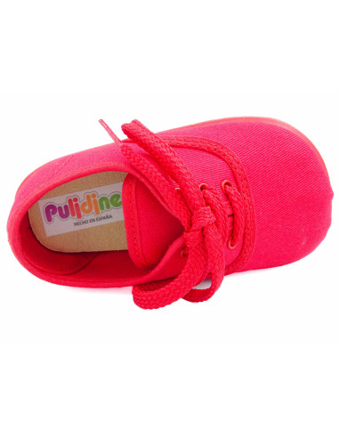 bamba de tela con los cordones al tono para nino