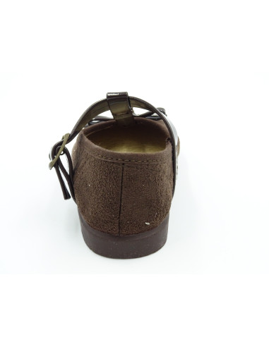 mercedita con un lazo de adorno y una correa sintetica para nina