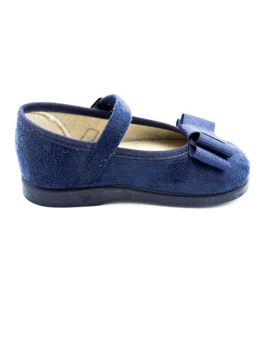 mercedita de serratex con un lazo zapatero para nina