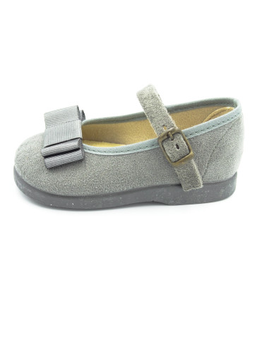 mercedita de serratex con un lazo zapatero para nina