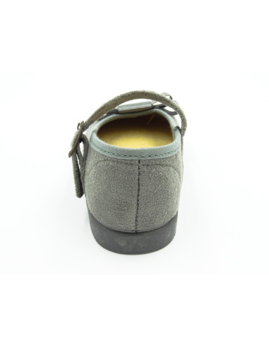 mercedita de serratex con un lazo zapatero para nina