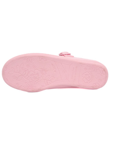 mercedita de tela con la suela de goma para nina