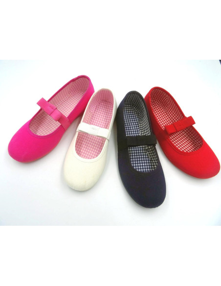 manoletina de tela con lazo de goma elastica para nina