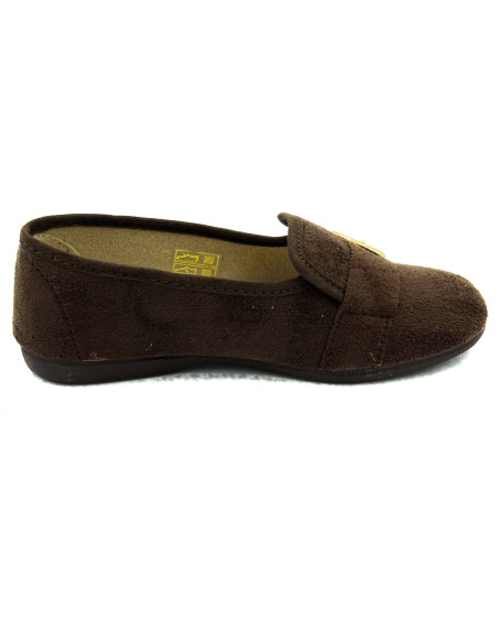 manoletina con copete y hebilla a un lado para nina