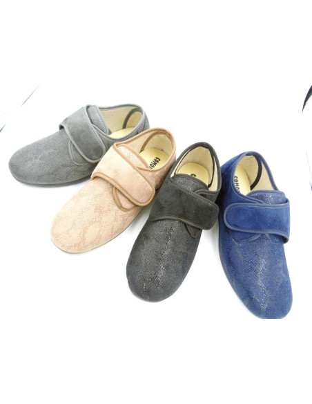 zapatilla de casa para senora tipo zapato con suela de goma
