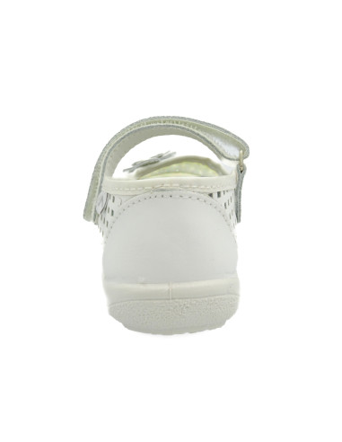 merceditas para nina de piel con flor de adorno