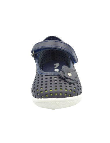 merceditas para nina de piel con flor de adorno