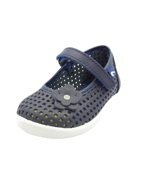 merceditas para nina de piel con flor de adorno