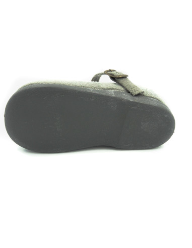 mercedita de serratex con pompon y hebilla para nina