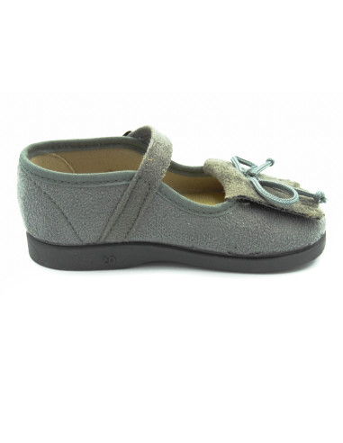 mercedita de serratex con adorno de flecos para nina