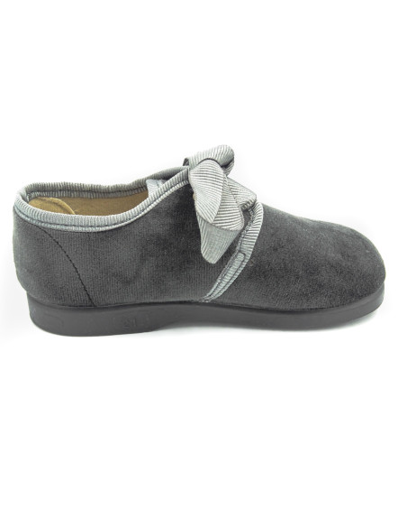 blucher de terciopelo con cordones de raso para nino