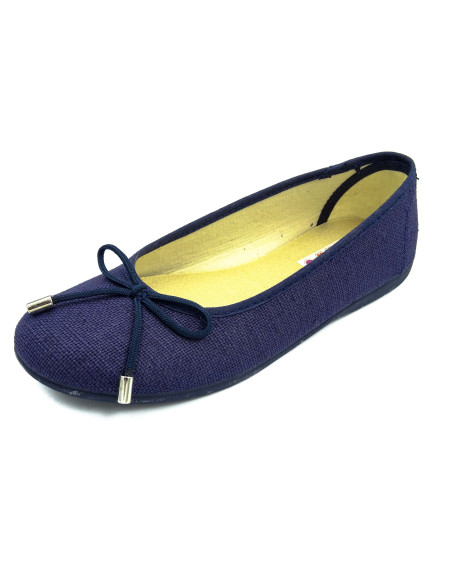 manoletina de lino para nina con un lazo en el empeine