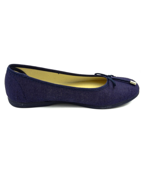 manoletina de lino para nina con un lazo en el empeine