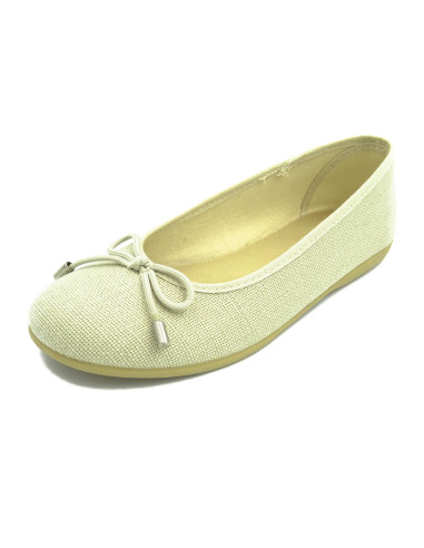 manoletina de lino para nina con un lazo en el empeine