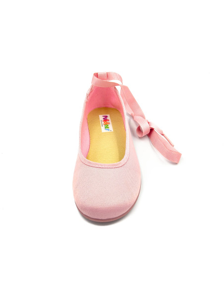 manoletina de raso para nina con cinta de atar en la pierna