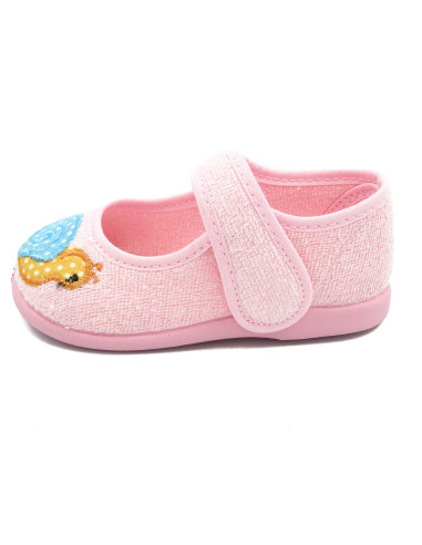 P0935 2 Zapatilla de casa de rizo para nina